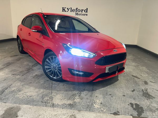 Ford Focus 2017 382741539