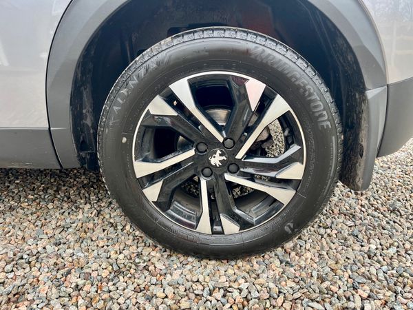 Peugeot 2008 2022 382749723