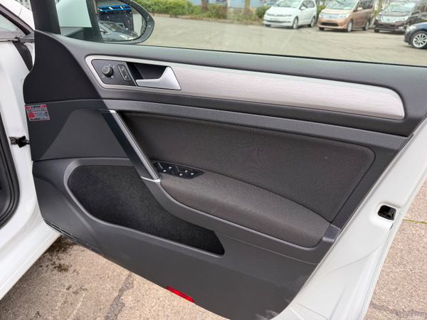 2016 Volkswagen Golf Auto Highline Low km 382769591