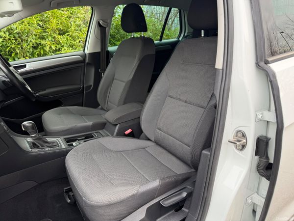 2016 Volkswagen Golf Auto Highline Low km 382769597