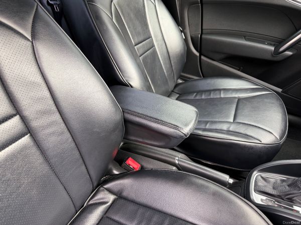 Audi A1 Sport Automatic, low km 382773353