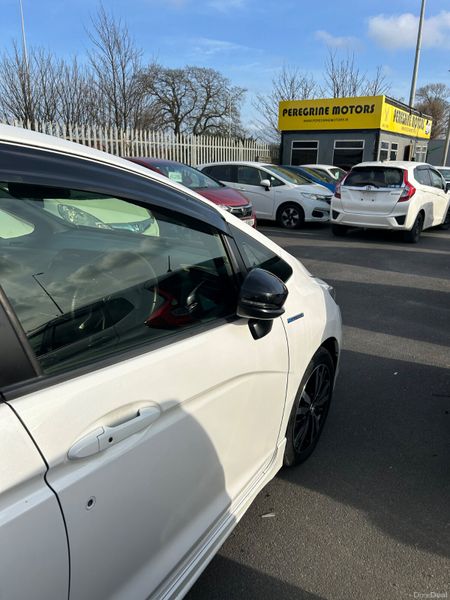 Honda Fit S Sensing 382783313