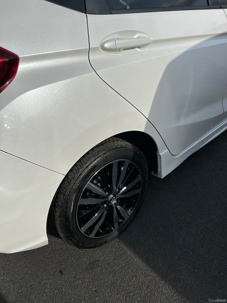 Honda Fit S Sensing 382783327