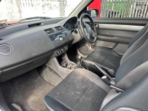 Suzuki Swift 1.3 Petrol NCT TAX ENGINE KNOCKING 382701263