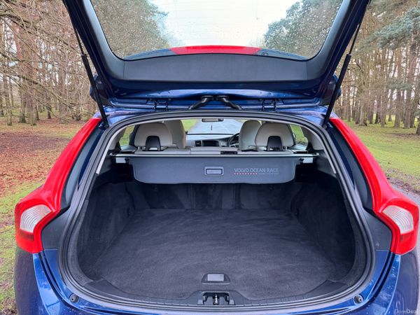 Volvo V60 2014 Diesel Ocean Race Edition 382842497
