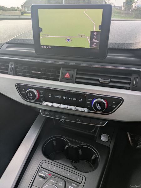 Audi A5 S-line /Auto/ NCT 09/27 382844161