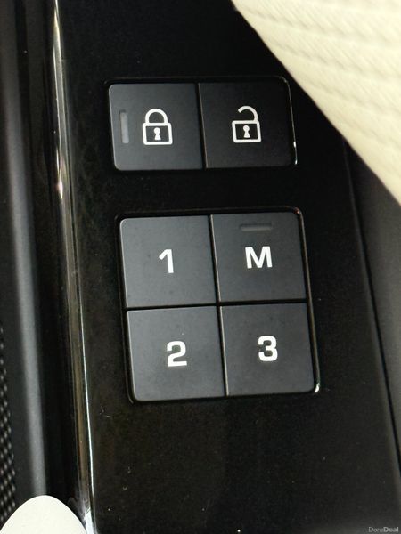 Stunning 231 Range Rover Velar PHEV! 382844317