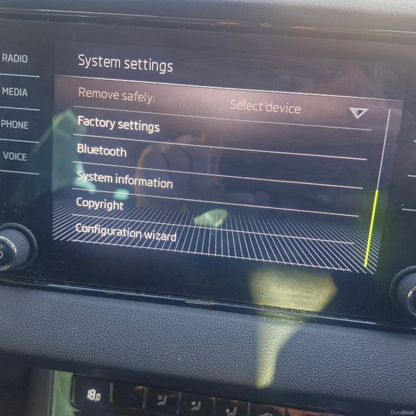 2020 Skoda Karoq 1.6d se 382855141