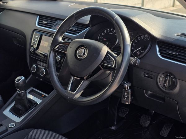 Skoda Octavia AMBITION 1.6TDI 90HP 382885761