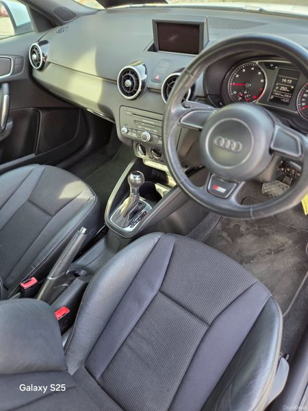 Audi A1 2012 1.4 tsi AUTOMATIC 382896121