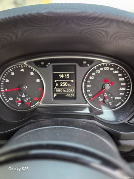 Audi A1 2012 1.4 tsi AUTOMATIC 382896139