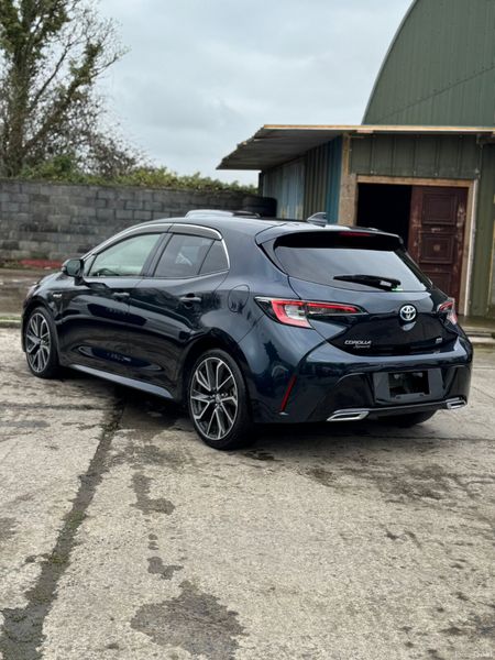 Toyota Corolla Sports High Spec 2019 382898885