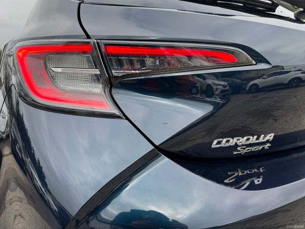 Toyota Corolla Sports High Spec 2019 382898933