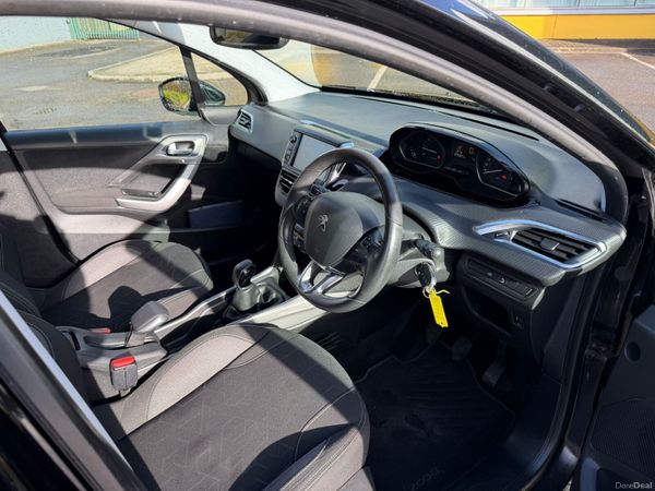 Peugeot 2008 1.2 Puretech Low Kms 382817775