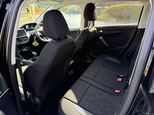 Peugeot 2008 1.2 Puretech Low Kms 382817781