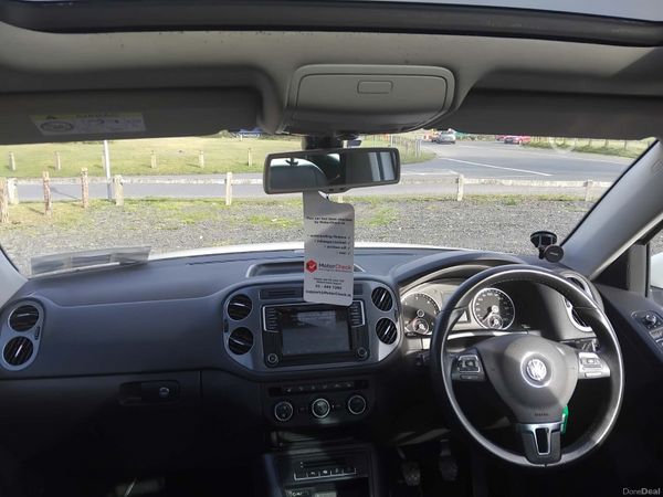 Volkswagen Tiguan 2016 382946147