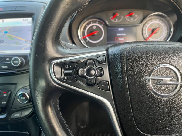 Opel Insignia 1.6CDTI 136PS SE AUTO 382948675