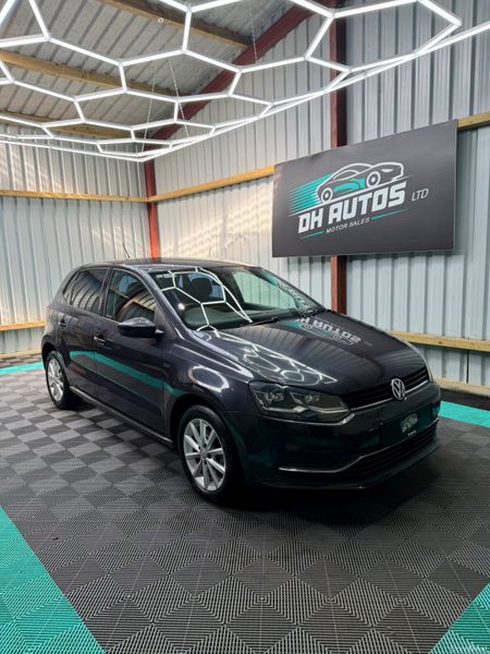 Volkswagen Polo 2015 - Lounge spec + Automatic! 382962553