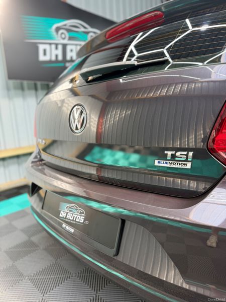 Volkswagen Polo 2015 - Lounge spec + Automatic! 382962703