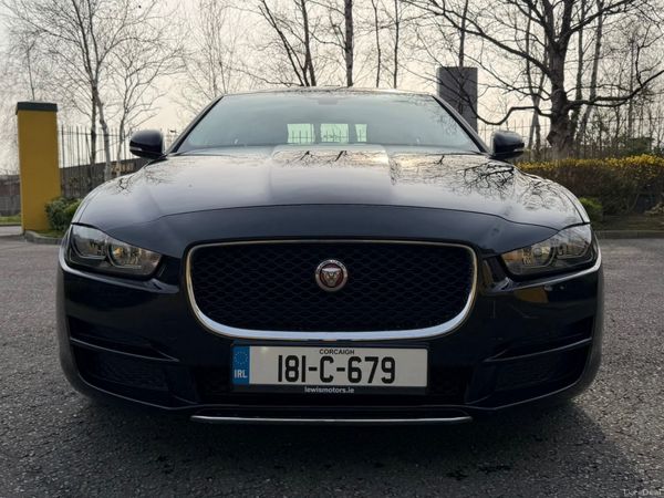 Jaguar XE 2.0 D Prestige Automatic 382966191