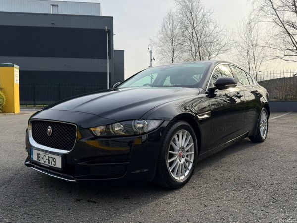 Jaguar XE 2.0 D Prestige Automatic 382966195