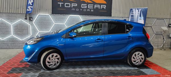 152 Toyota Aqua 1.5 self charging petrol Hybrid 382969119