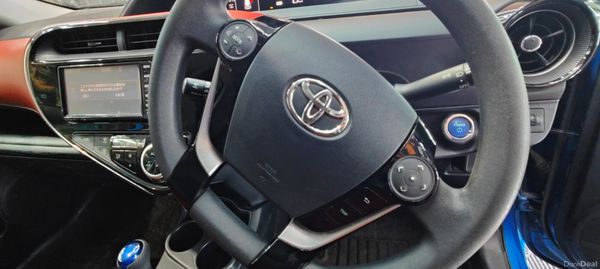 152 Toyota Aqua 1.5 self charging petrol Hybrid 382969127