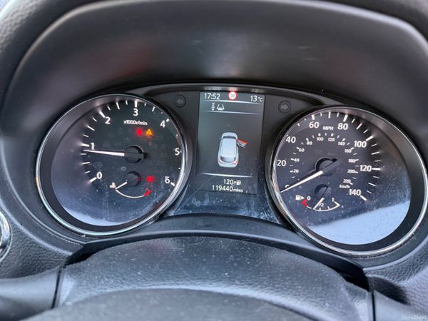 Nissan Qashqai 2016 382974073