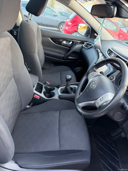 Nissan Qashqai 2016 382974075