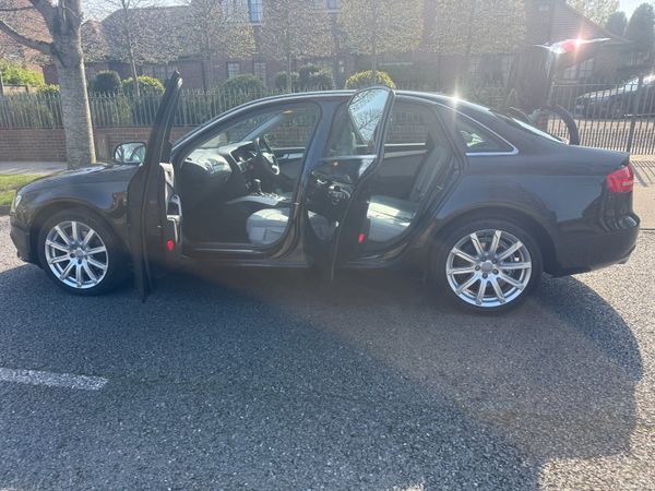 ✅ Automatic 136Km Grey Leather 2-Year Warranty t/b 382982415