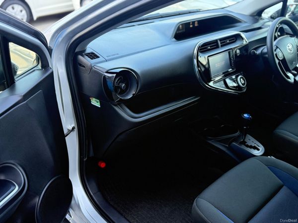 2020 Toyota Aqua Hybrid Automatic 382983411