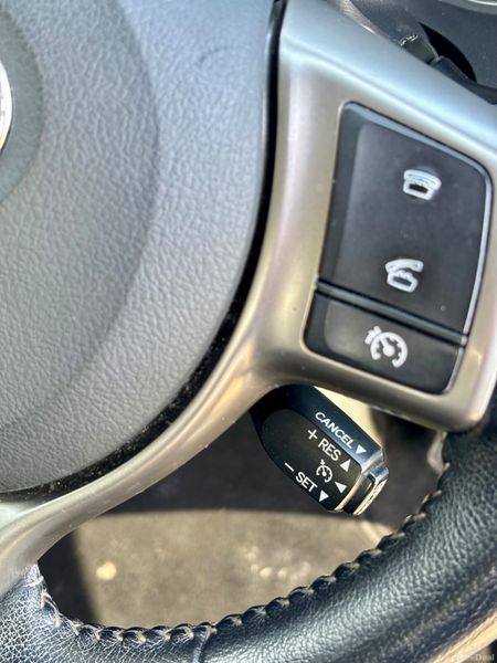 152 Toyota Yaris 1.3 Petrol Manual Great Spec 382923981