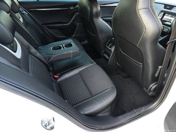 142  Skoda Octavia CR VRS 2.0TDI 185 BHP 382928293