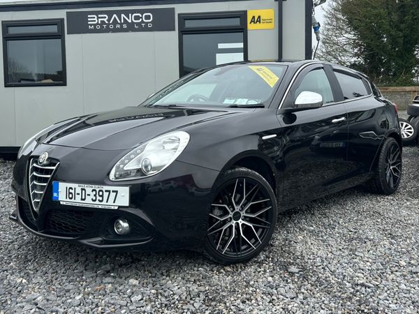 Alfa Romeo Giulietta Distinctive 2016 382931259