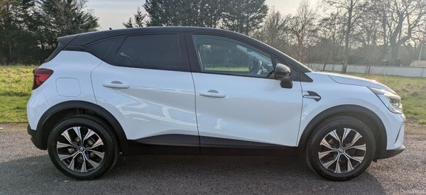 RENAULT CAPTUR LIMITED LOW KMS 382933739