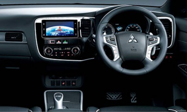 2018 Mitsubishi Outlander 2.0 Petrol Hybrid 382935895