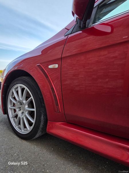 2010 mitisbishi EVO 10 382937589