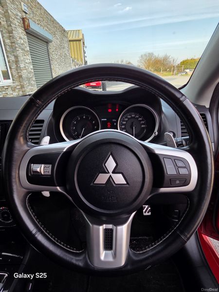 2010 mitisbishi EVO 10 382937599