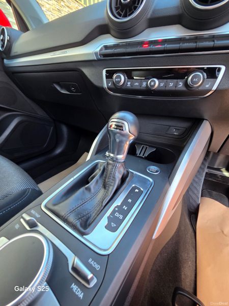 Audi Q2 2017 tfsi 382938147