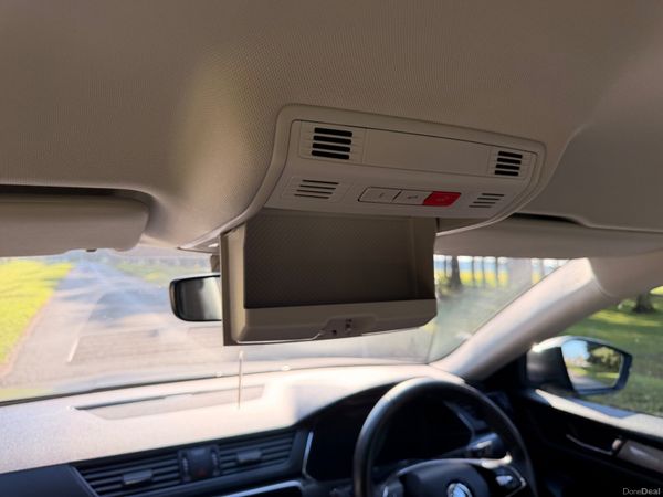 Skoda Superb 2022 TDI Stunning Car 383041971