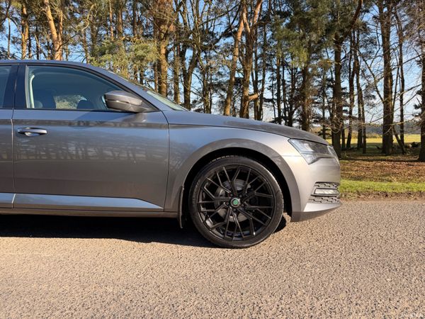 Skoda Superb 2022 TDI Stunning Car 383042001