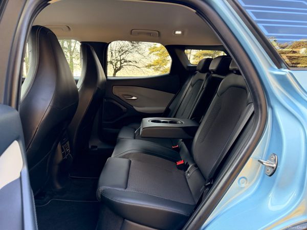 Ford Explorer 2025 Extended Range Factory Options 383043707