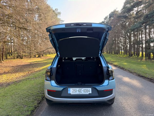 Ford Explorer 2025 Extended Range Factory Options 383043709