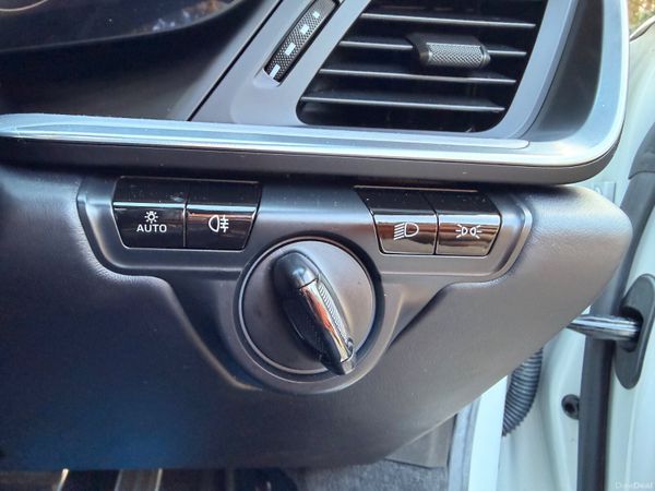 Porsche 911 2021 Very Low KM 383044357