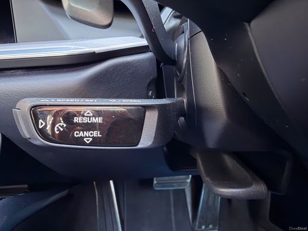 Porsche 911 2021 Very Low KM 383044367