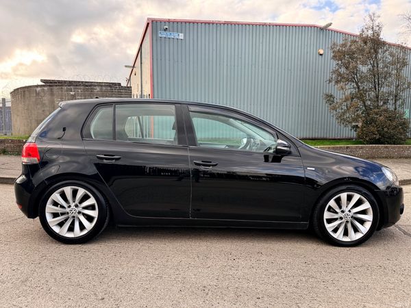 Volkswagen Golf 2012 Apple CarPlay /High spec 383075681