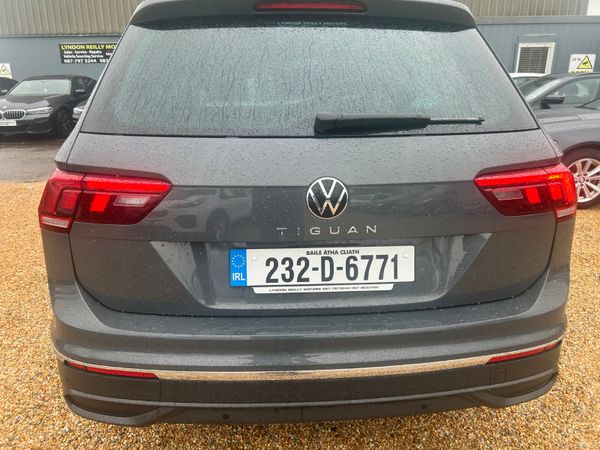 Volkswagen Tiguan Life 2.0 TDI 383092141