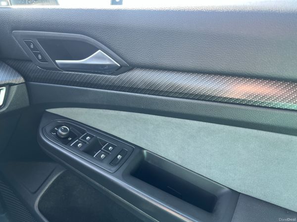 2020 (202) Volkswagen Golf R Line 1.5 TSI 383098209