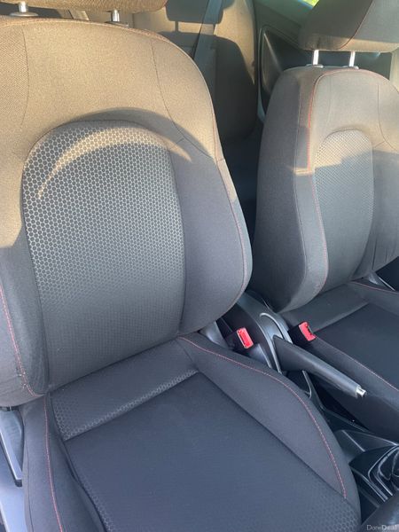 141 SEAT Ibiza FR.. Sunroof Model.. NCT 05/27 383003773