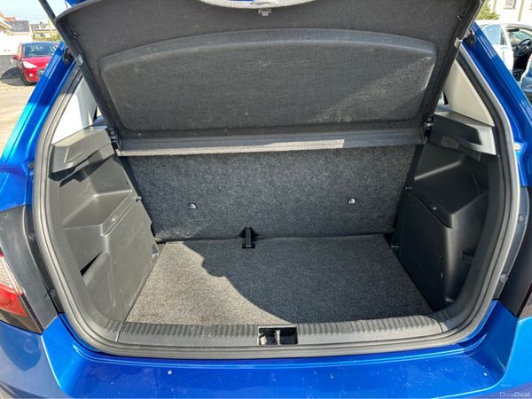 Skoda Fabia ACTIVE 1.0 MPI 60HP 4DR 383005251